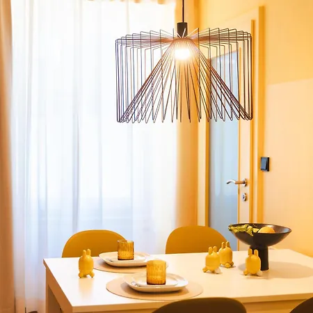 Yellow Flat By Grazrentals With Location & Free Parking Apartman *