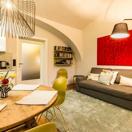 Appartamento Yellow Flat By Grazrentals With Location & Free Parking Graz